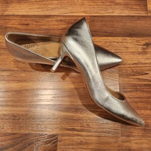 Naturalizer Metallic Silver Heels